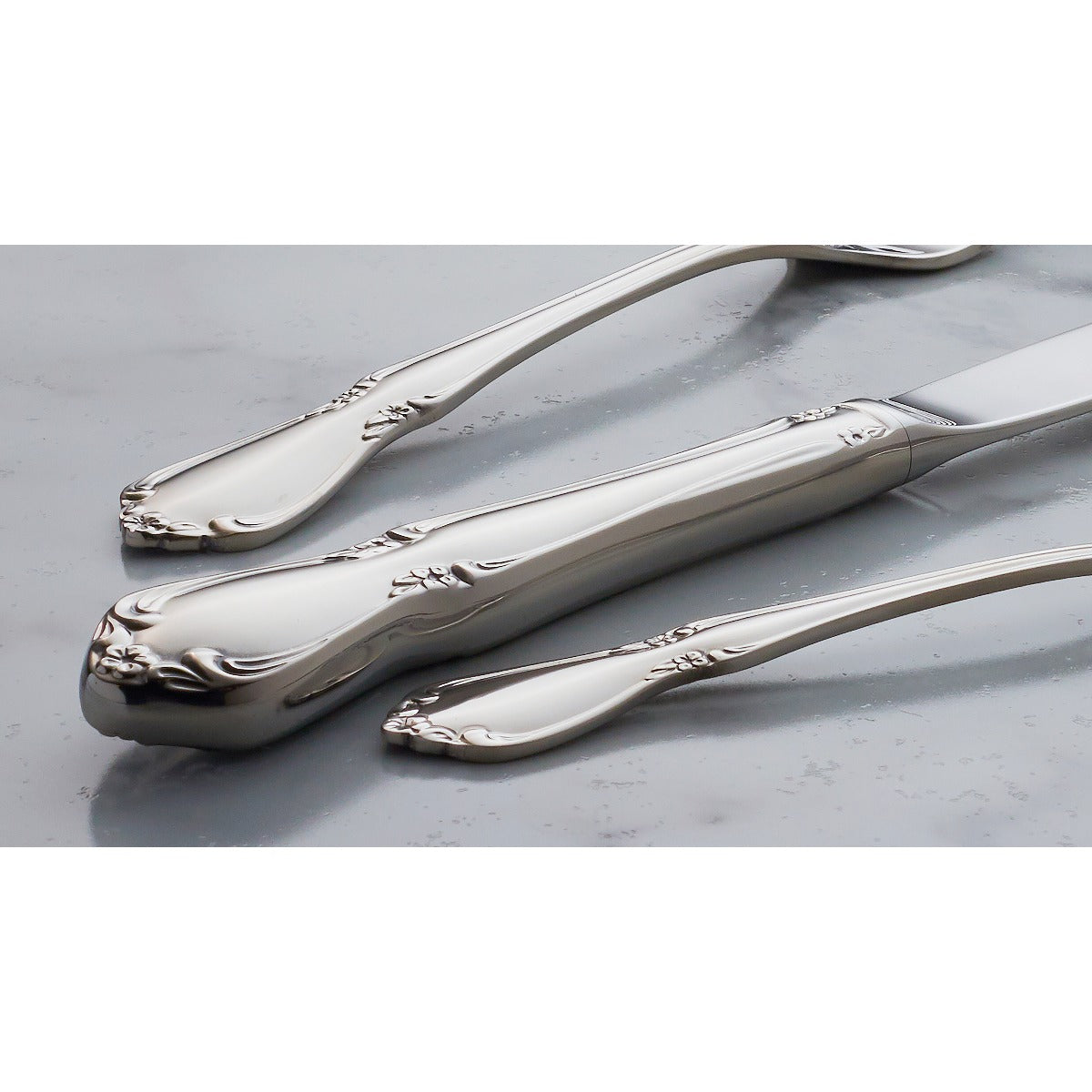 Chateau Dinner Spoon - Set of 4 - image 4